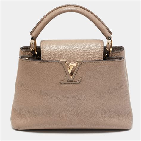 babouche louis vuitton|Capucines BB .